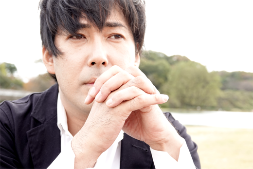 プロフィール